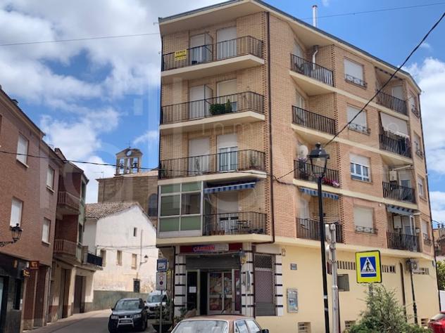 Vivienda con Ascensor en esquina