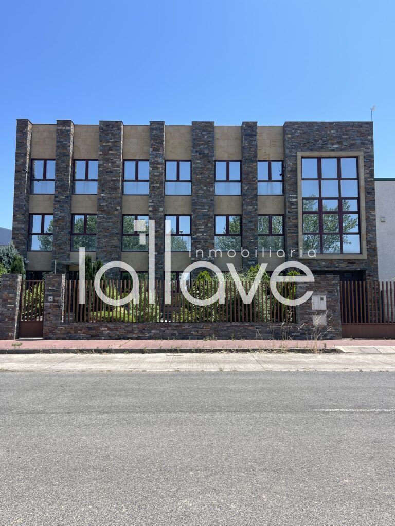 NAVE VENTA NAJERA INMOBILIARIA LA LLAVE (3)